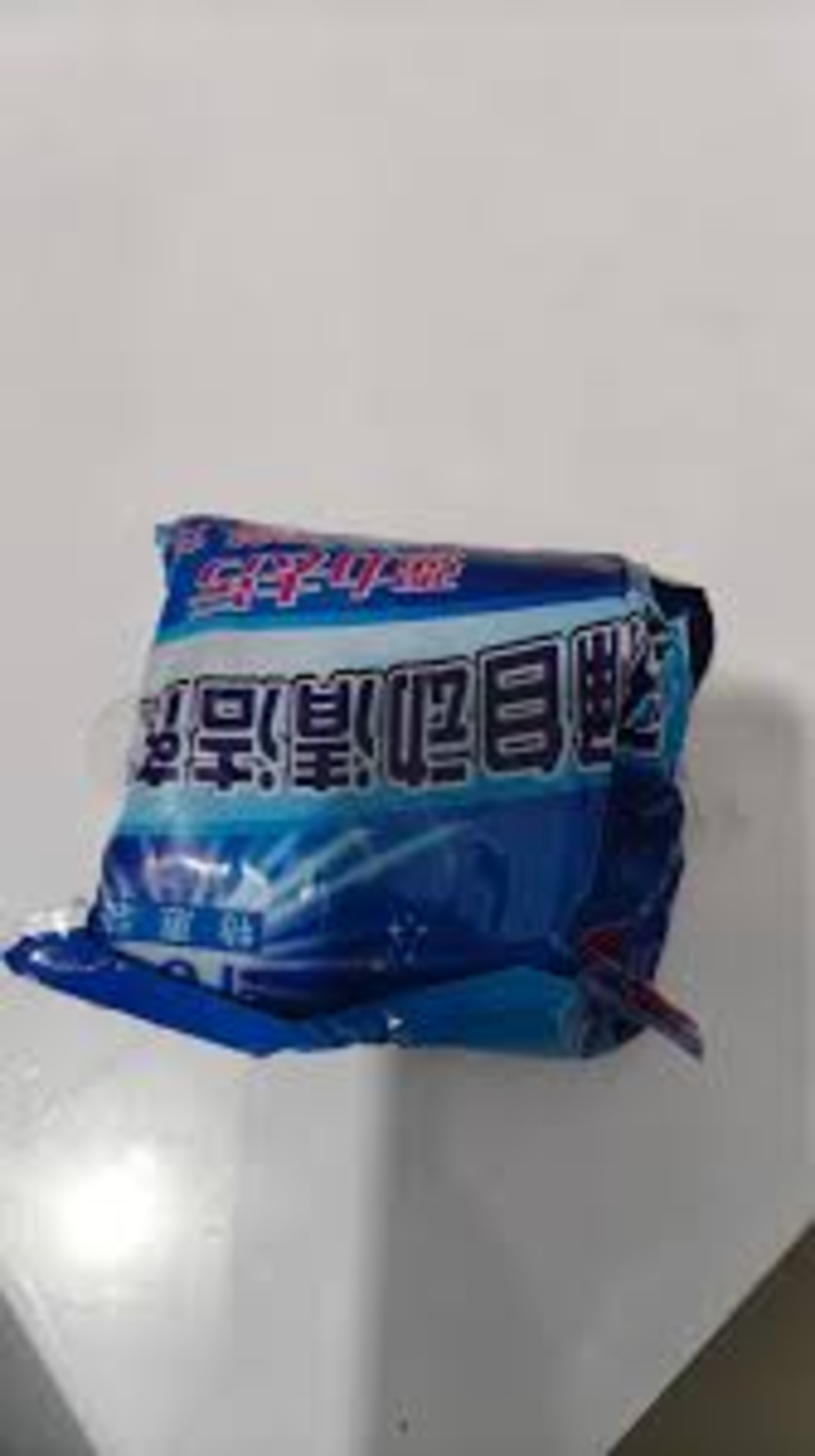automatic toilet cleaning effervescent tablets image 2